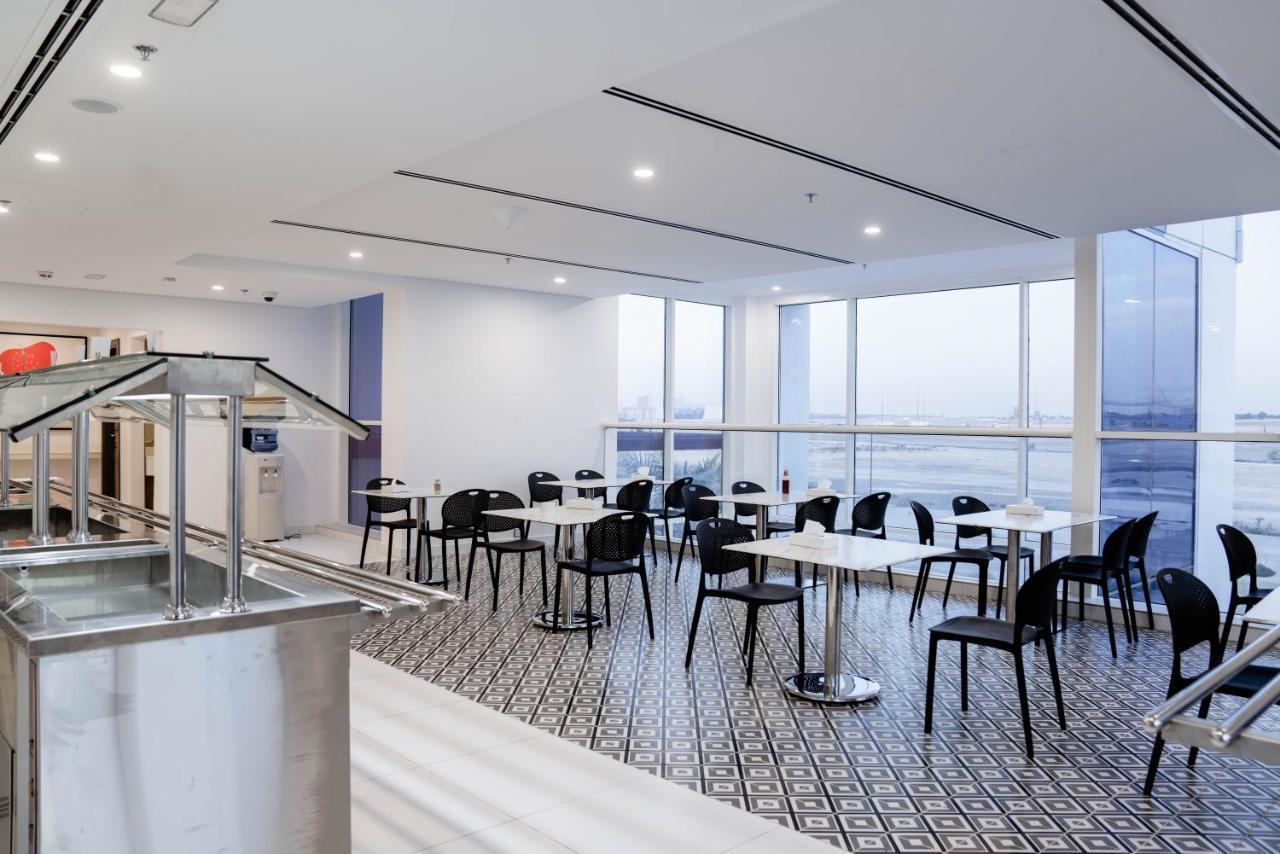 Resivation Hotel Dubai Exterior foto